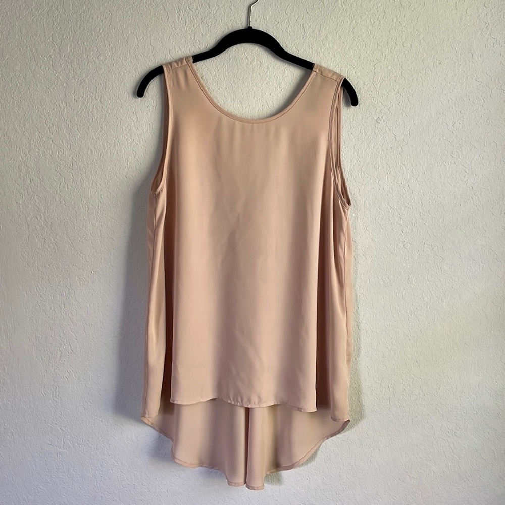 Nude Back Cutout Detail Tank